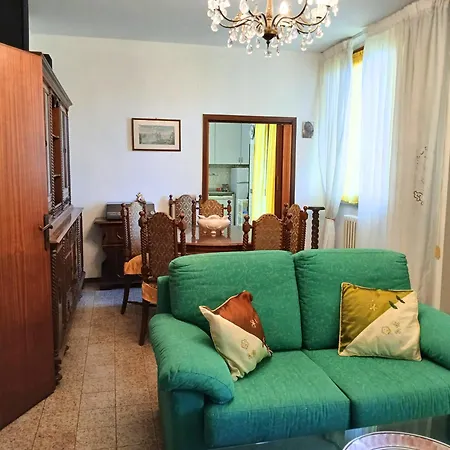 Cn040 - Cesenatico, Spazioso Quadrilocale Con Balcone A 30mt Dal Mare Cesenatico