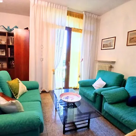 Cn040 - Cesenatico, Spazioso Quadrilocale Con Balcone A 30mt Dal Mare Cesenatico