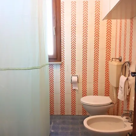Apartmán Cn040 - Cesenatico, Spazioso Quadrilocale Con Balcone A 30mt Dal Mare